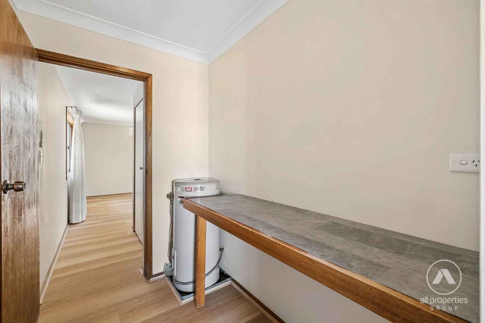Additional image 11 of 38 CAMELOT CRESCENT, Hollywell QLD 4216