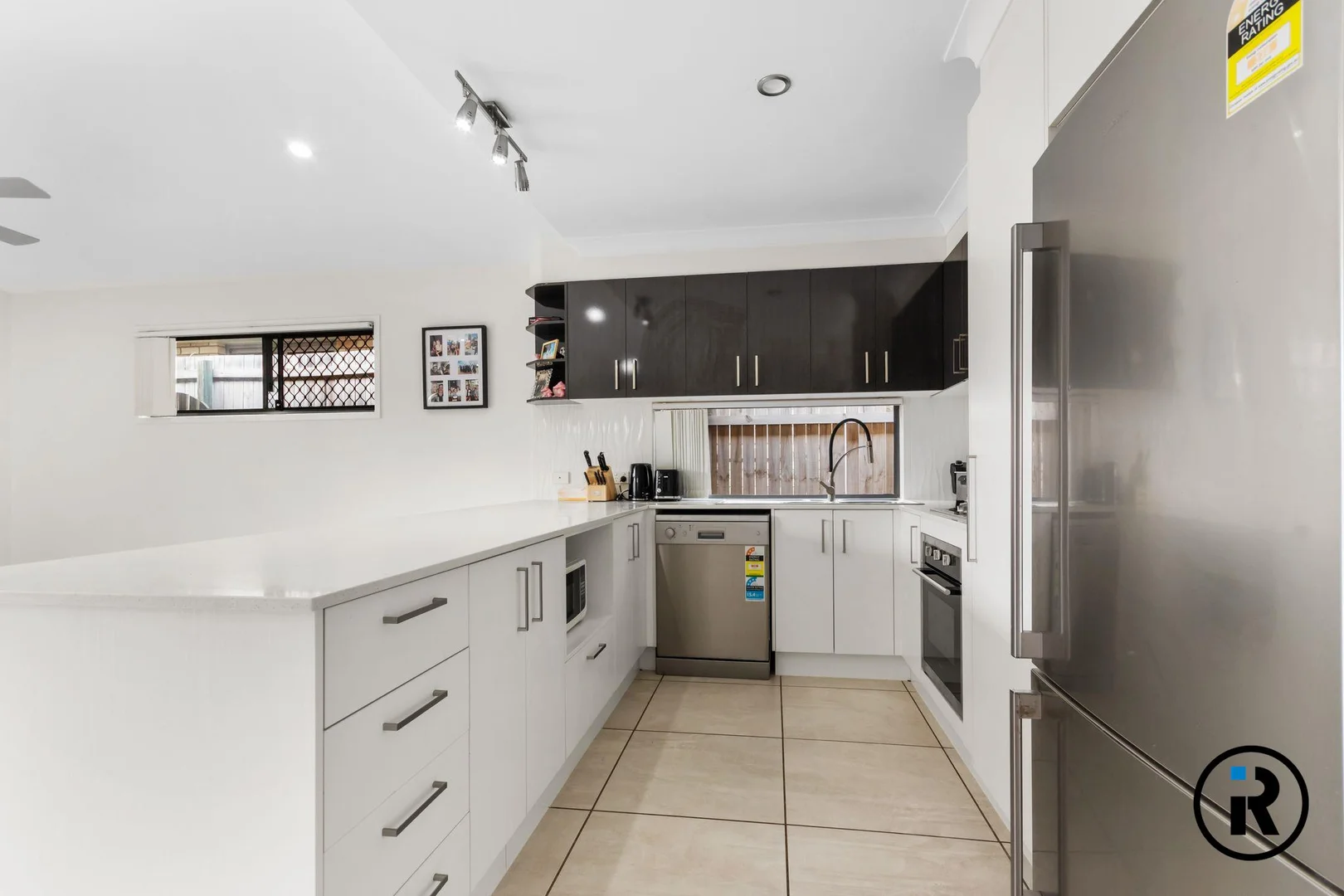 82 Strata Circuit, Yarrabilba QLD 4207 photo 3