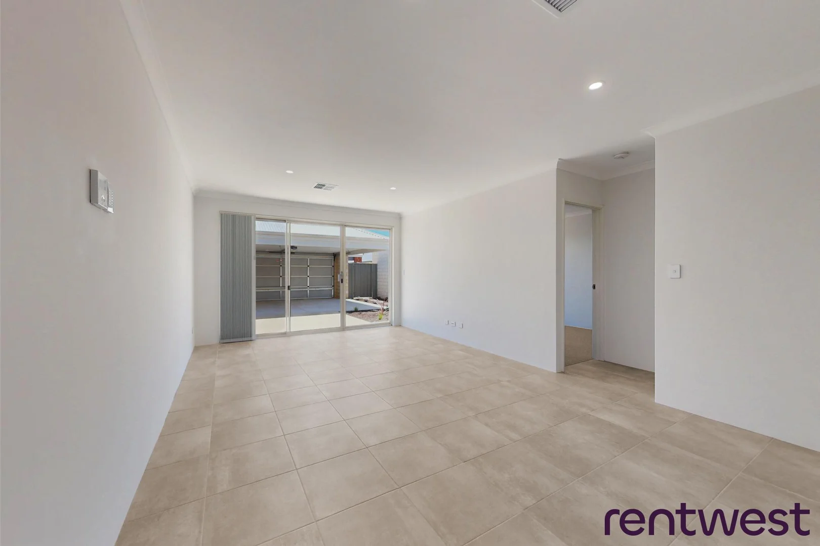 Additional image 3 of 17 Paradoxa Rd, Hammond Park WA 6164