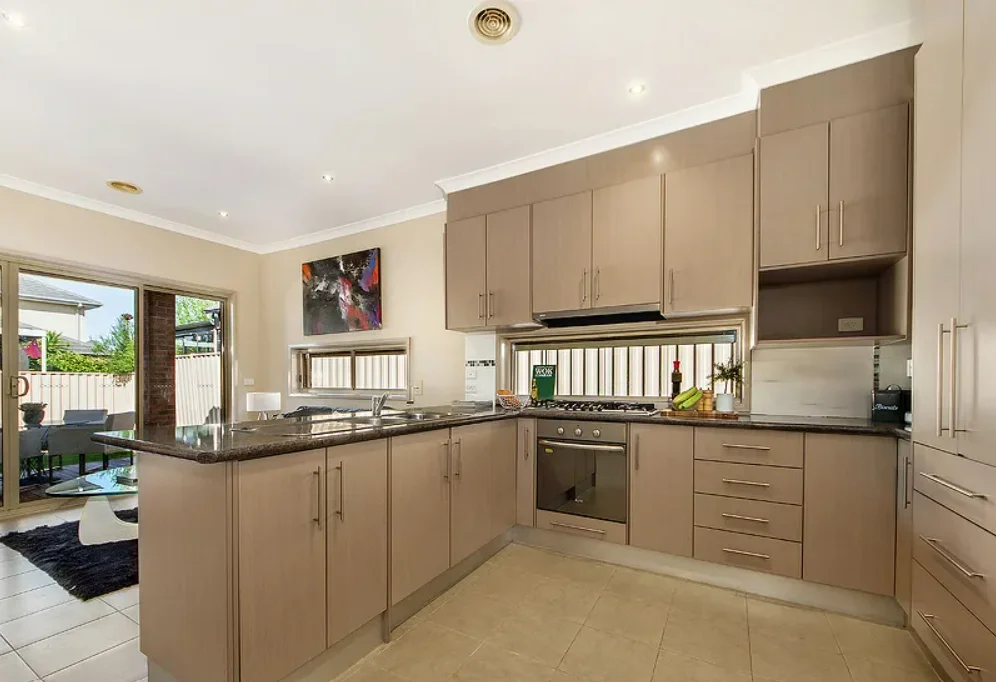 Additional image 4 of 16 Barringo Way, Caroline Springs VIC 3023