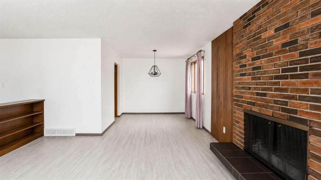 Additional image 4 of 4323 49 Street NE, Calgary, AB, T1Y2Z2