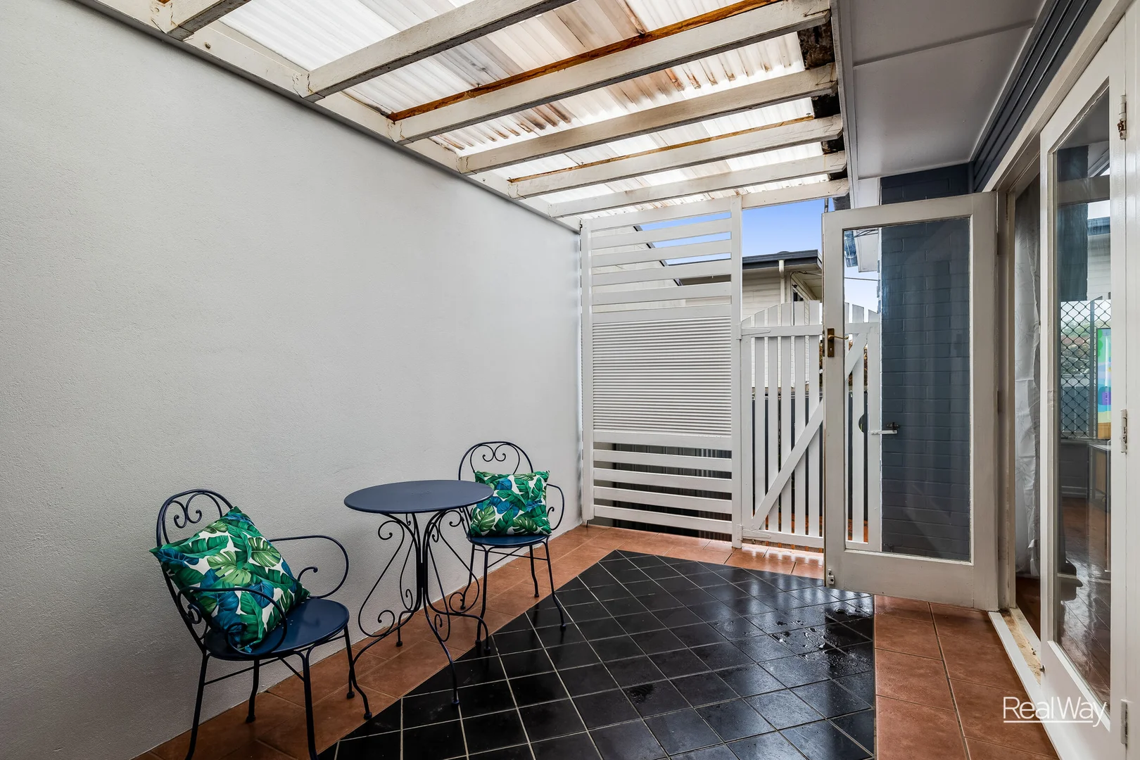 Additional image 10 of 2/768 Ruthven Street, South Toowoomba QLD 4350