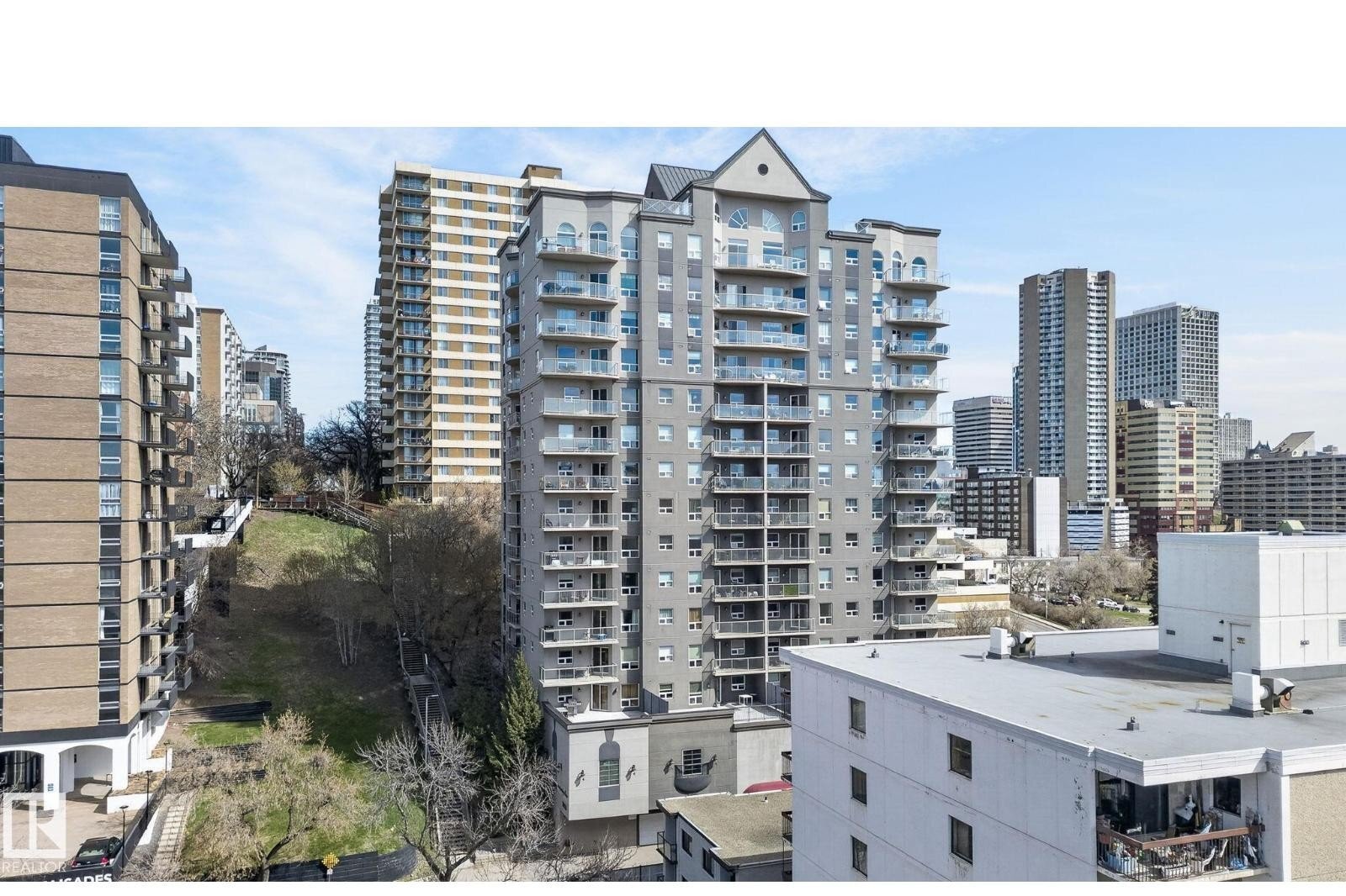 Additional image 8 of 301-9819 104 Street NW, Edmonton, AB, T5K0Y8