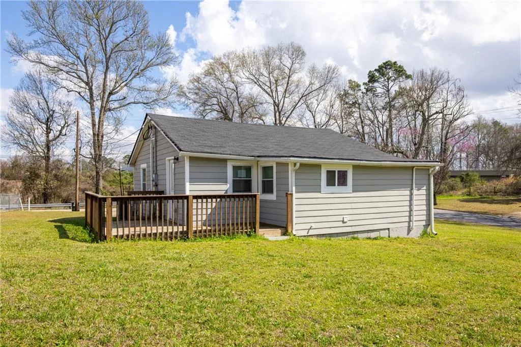Additional image 4 of 1520 Clanton Street, Opelika, AL 36801