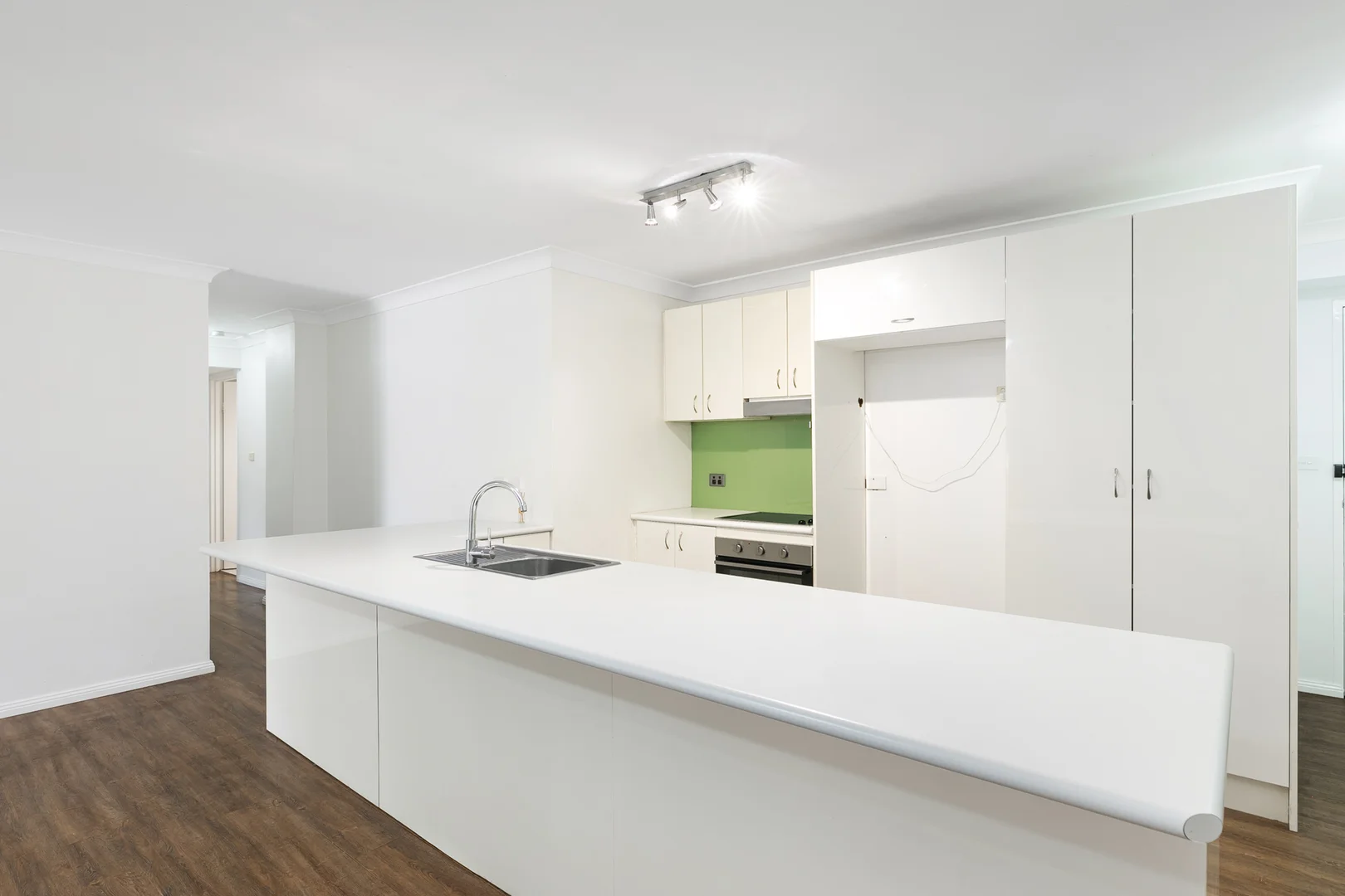 209/674 Old Princes Highway, Sutherland NSW 2232 photo 2