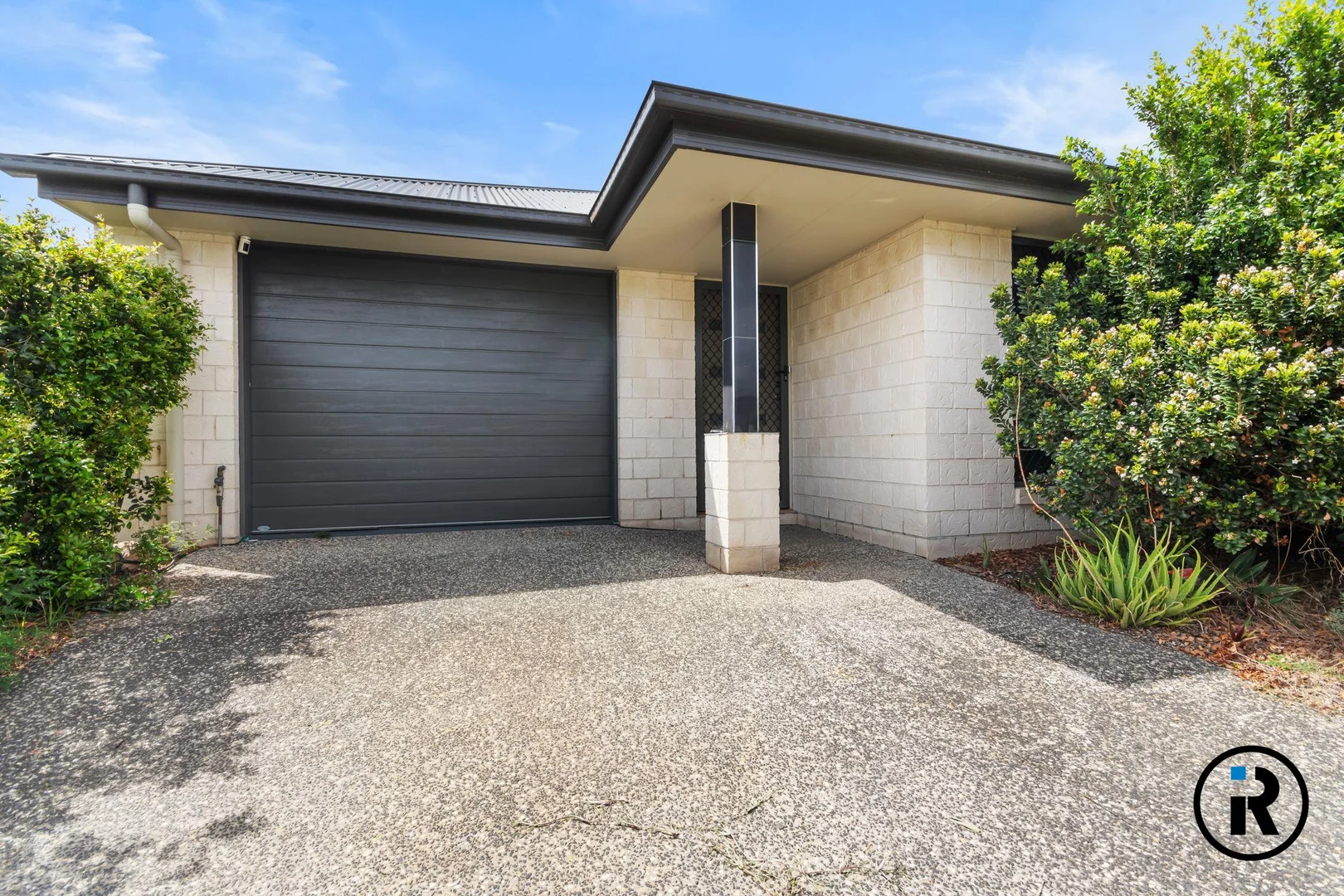 82 Strata Circuit, Yarrabilba QLD 4207 photo 2