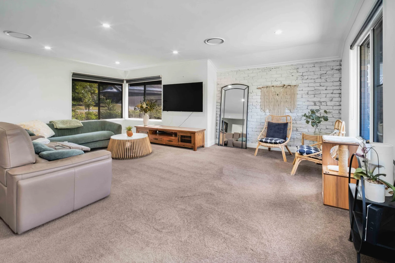Additional image 10 of 21 Armidale Crescent, Helensvale QLD 4212