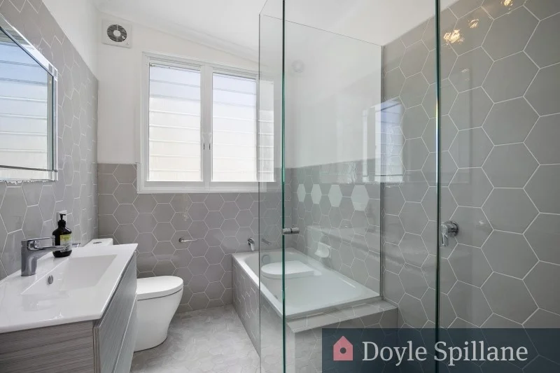 10 Noolinga Road, Bayview NSW 2104 photo 4