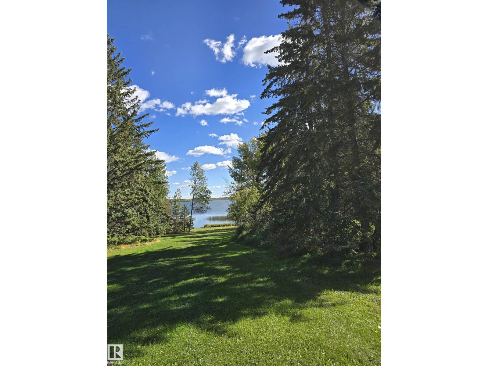 9 61076 TWP ROAD 462A