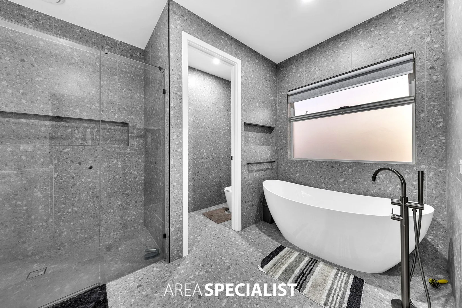 Additional image 15 of 129 Villa Doria Drive, Clyde North VIC 3978