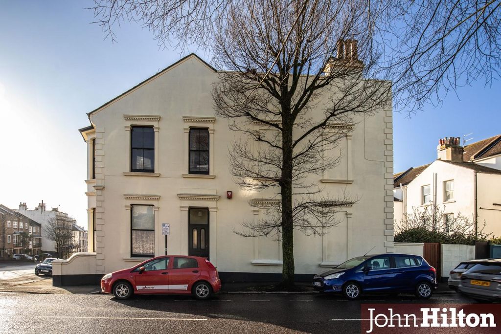 Additional image 10 of 1 bed flat for saleChichester Place, Brighton BN2