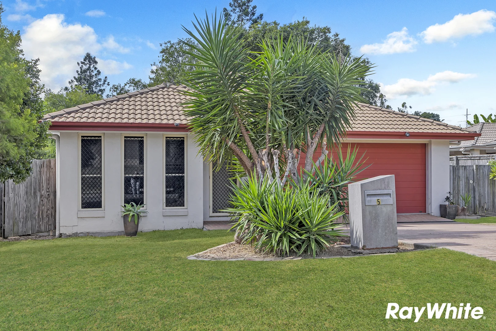 Additional image 2 of 5 Peggy Crescent, Redbank Plains QLD 4301