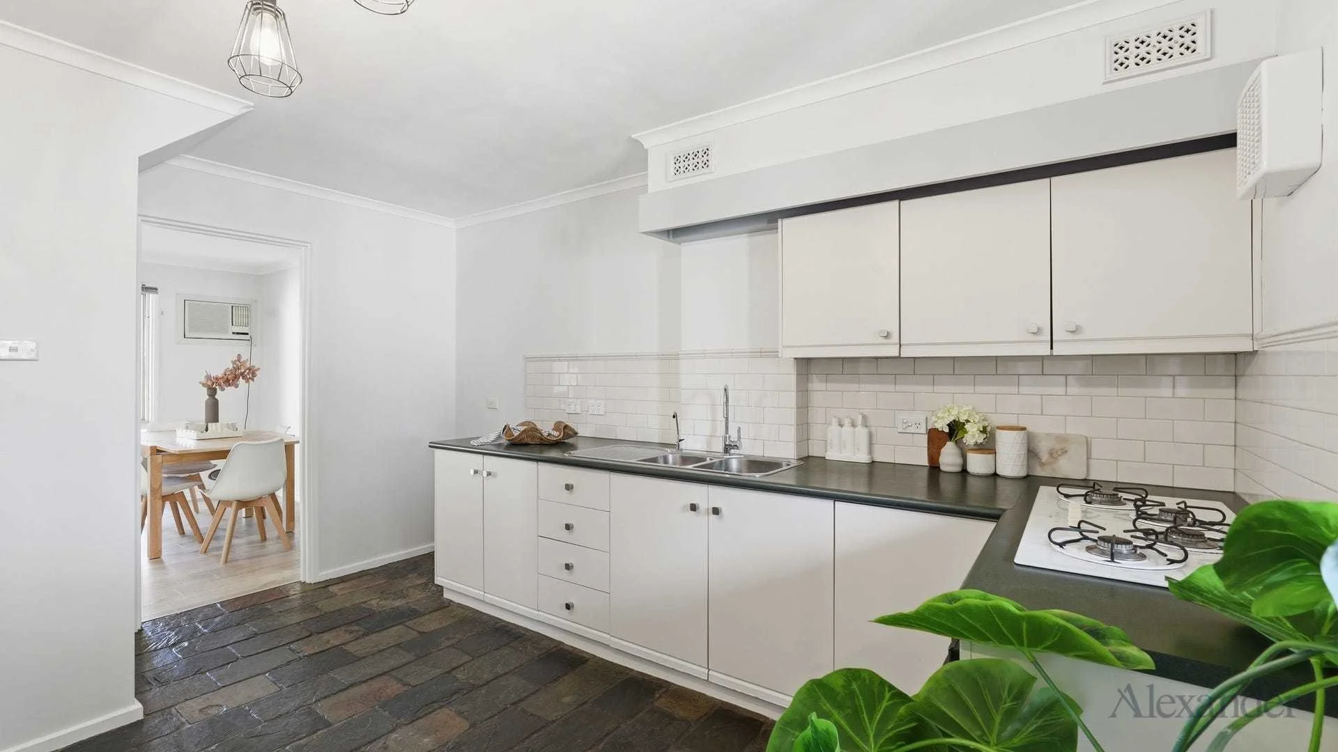 Additional image 5 of 2/24 Pelican Place, Semaphore Park SA 5019
