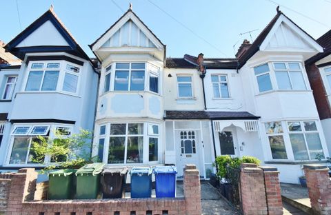 Colbeck Road, West Harrow HA1