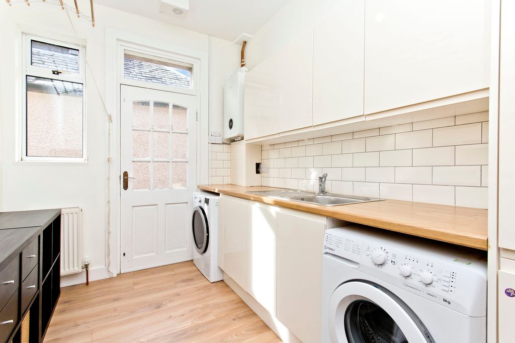 Additional image 21 of 4 bed detached bungalow for sale11 Craigmount Terrace, Corstorphine, Edinburgh EH12