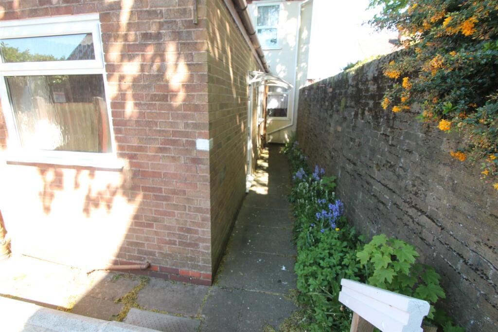 Additional image 16 of New England, Halesowen
