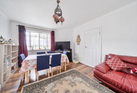 Barons Court, Church Lane, Kingsbury NW9