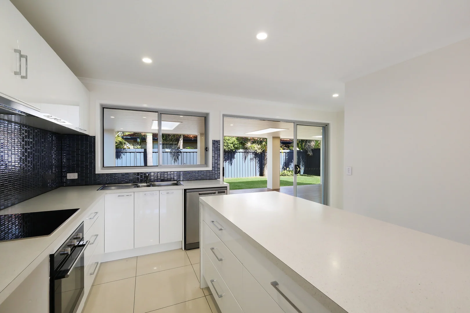 Additional image 5 of 2/4 Craft Court, Miami QLD 4220