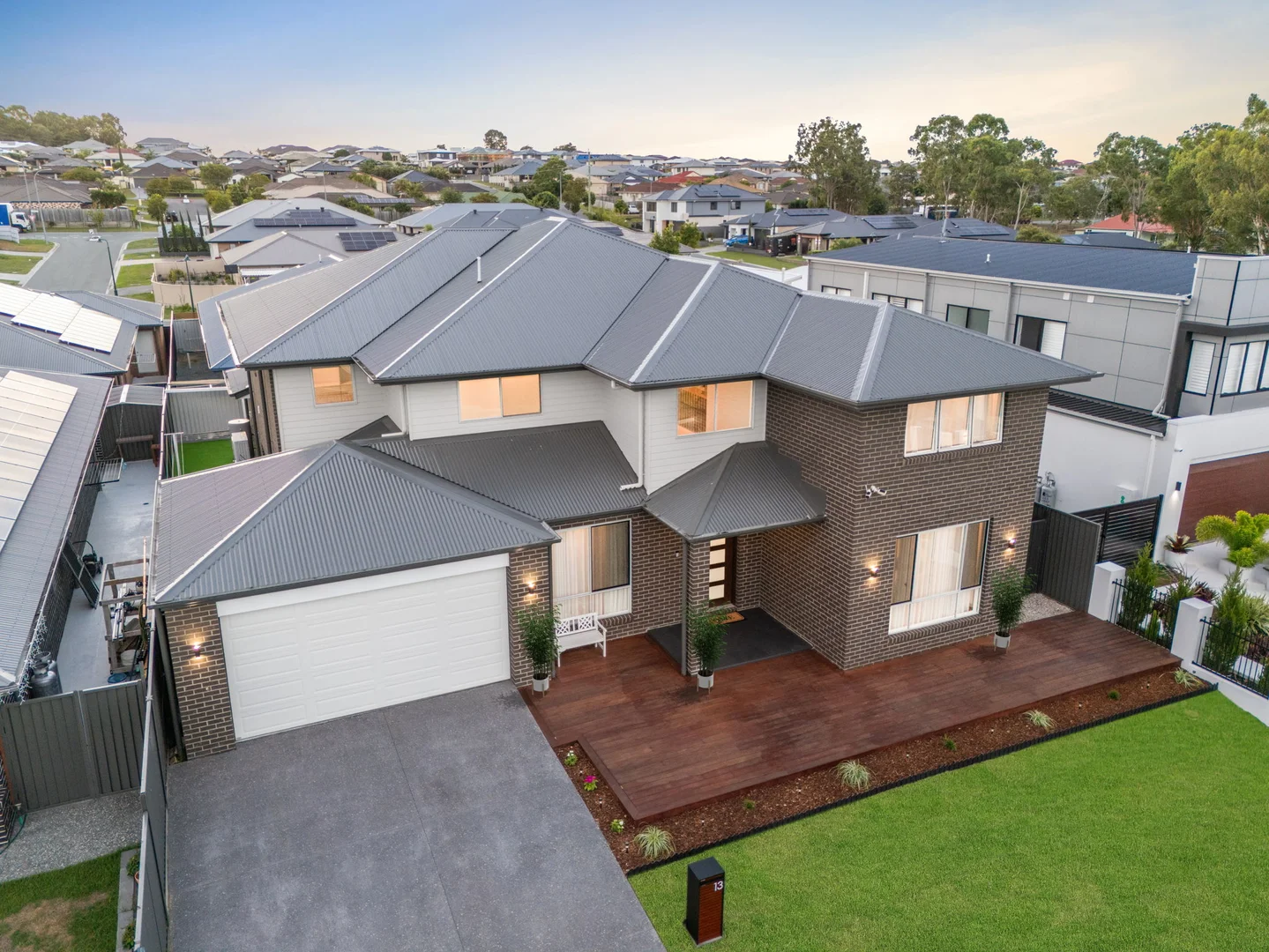 13 Doncaster Street, Heritage Park QLD 4118