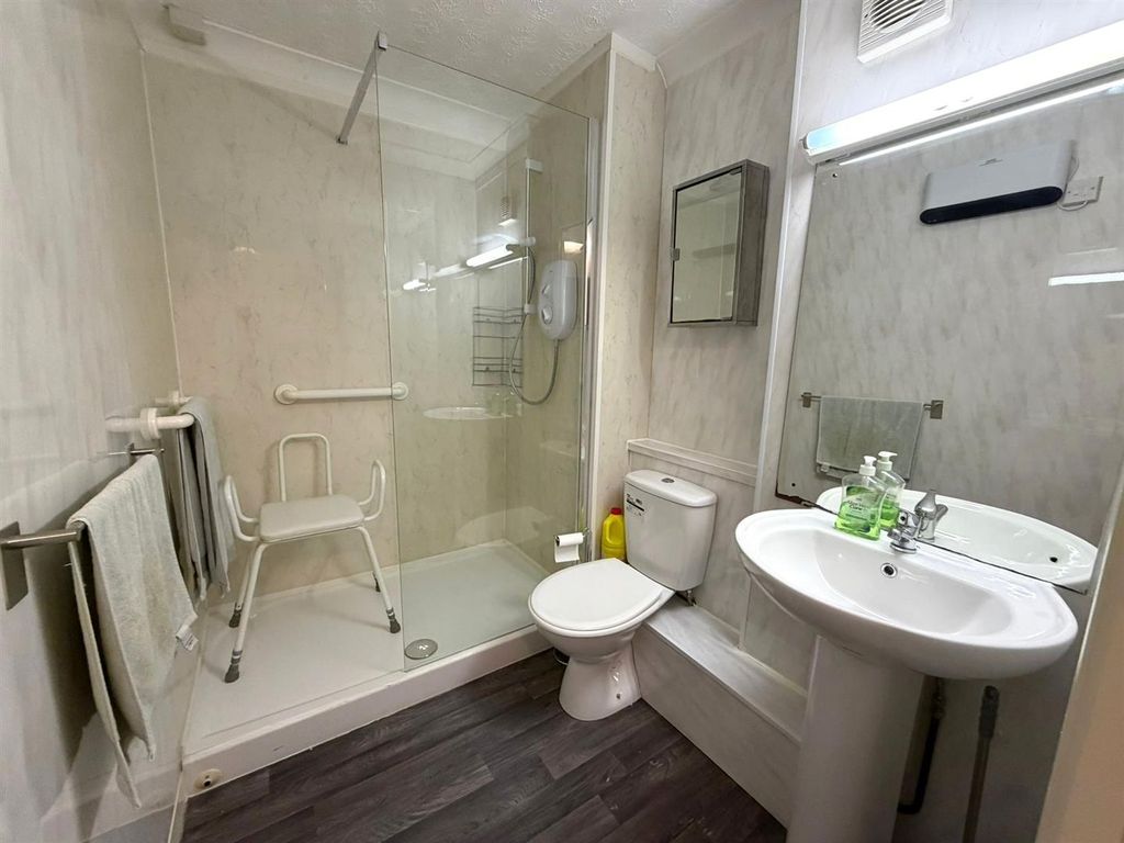 Additional image 5 of 2 bed flat for saleHome Gower House, St. Helens Road, Swansea SA1
