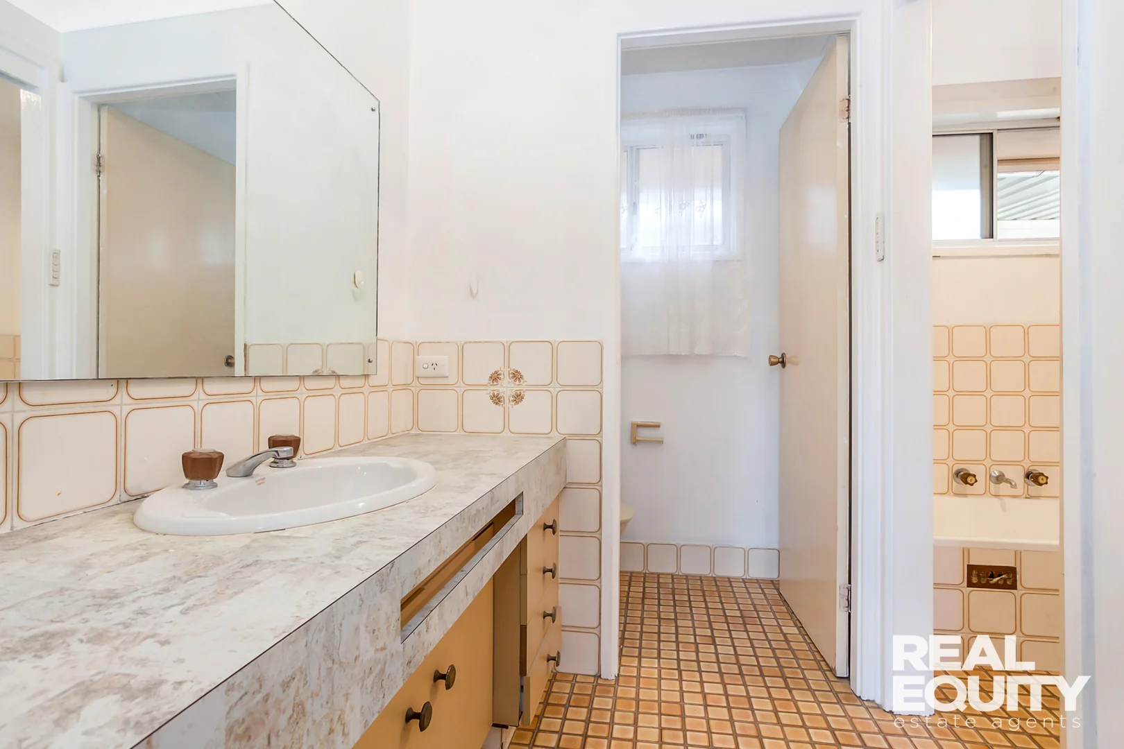 Additional image 5 of 6 Balanada Avenue, Chipping Norton NSW 2170