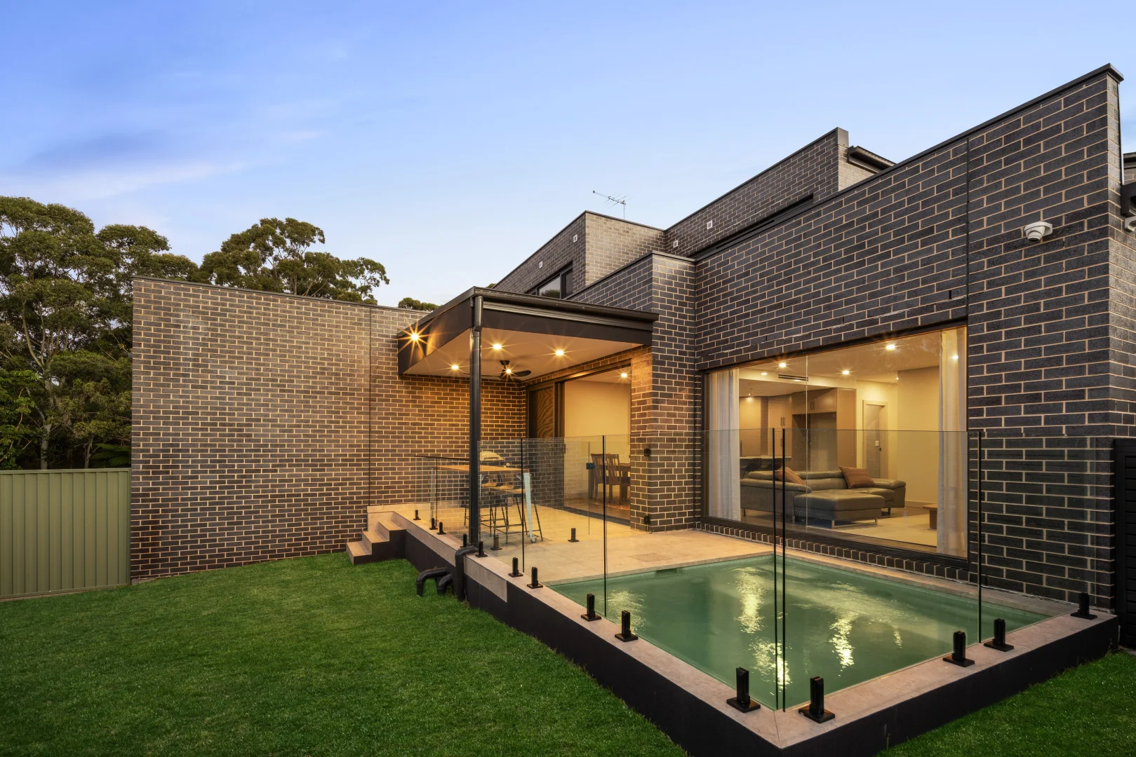 Additional image 5 of 12a Essington Crescent, Sylvania NSW 2224