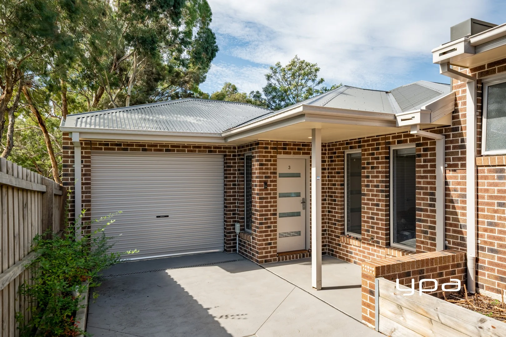 3/13 Casey Avenue, Sunbury VIC 3429