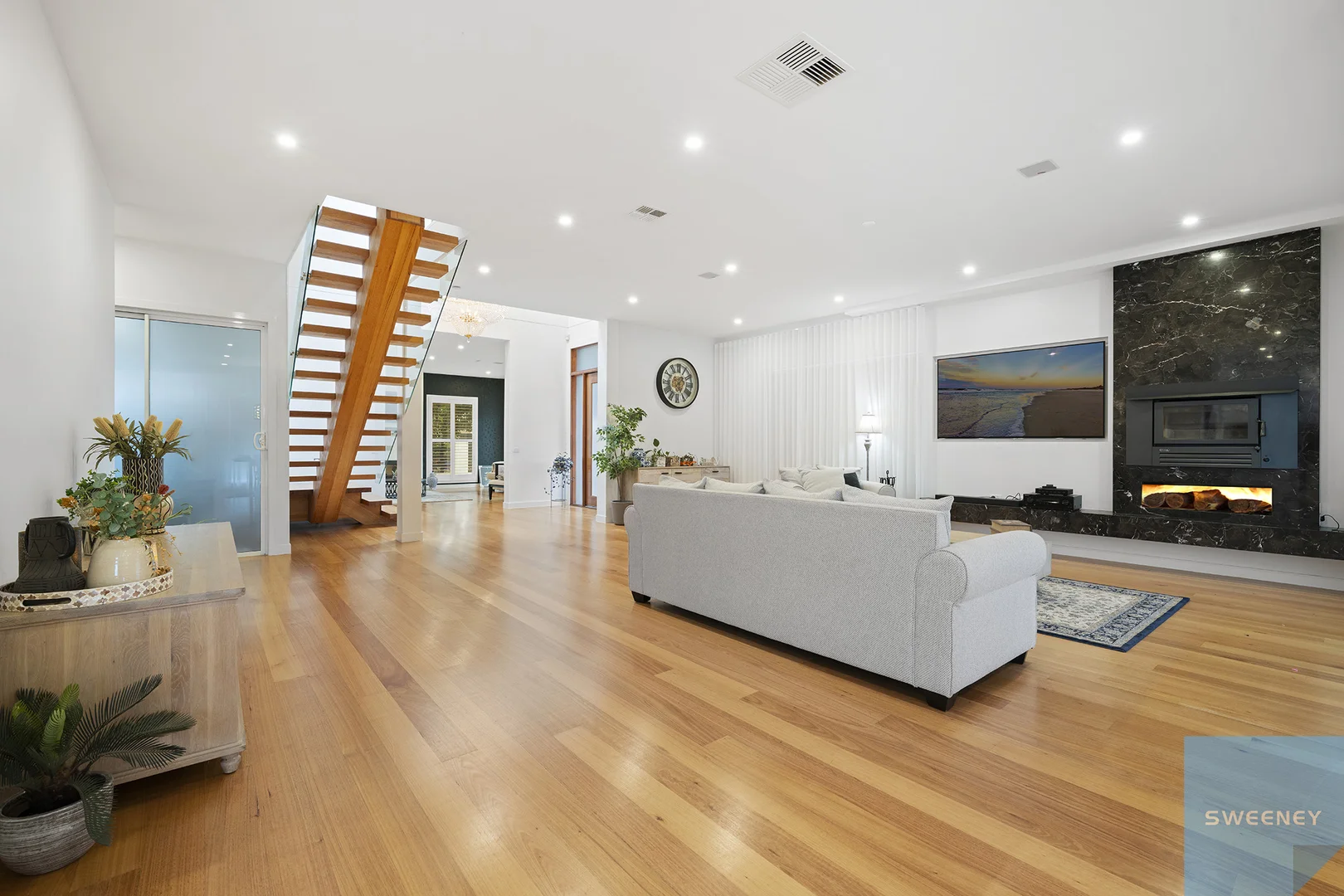 Additional image 11 of 1 Waterview Walk, Caroline Springs VIC 3023