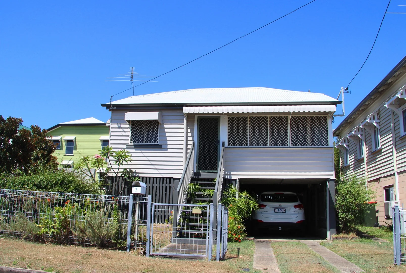 7 Marina Street, Shorncliffe QLD 4017