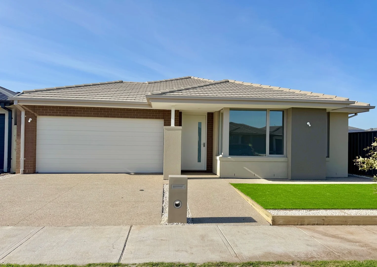18 Ardisia Way, Manor Lakes VIC 3024