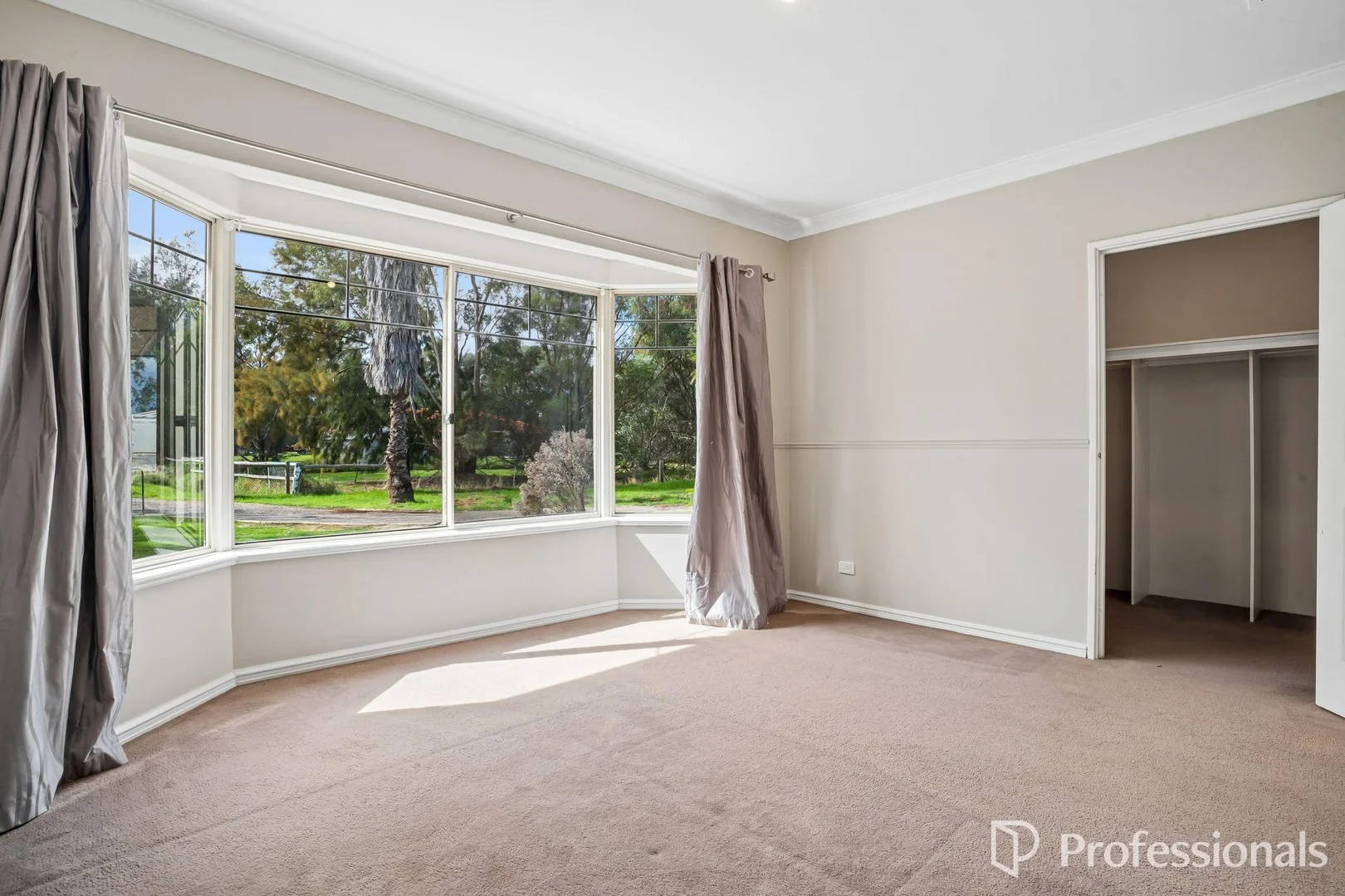 Additional image 8 of 31 Simmental Place, Oakford WA 6121