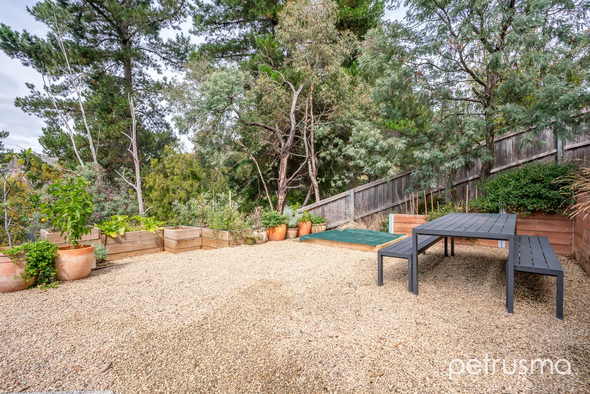 Additional image 15 of 2/11a Daly Road, Lenah Valley TAS 7008