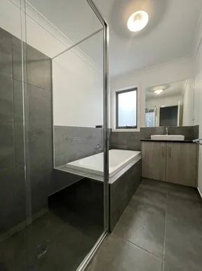 Additional image 16 of 1, 2 & 3/121 Sobraon Street, Shepparton VIC 3630