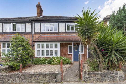 Weir Road, Balham SW12