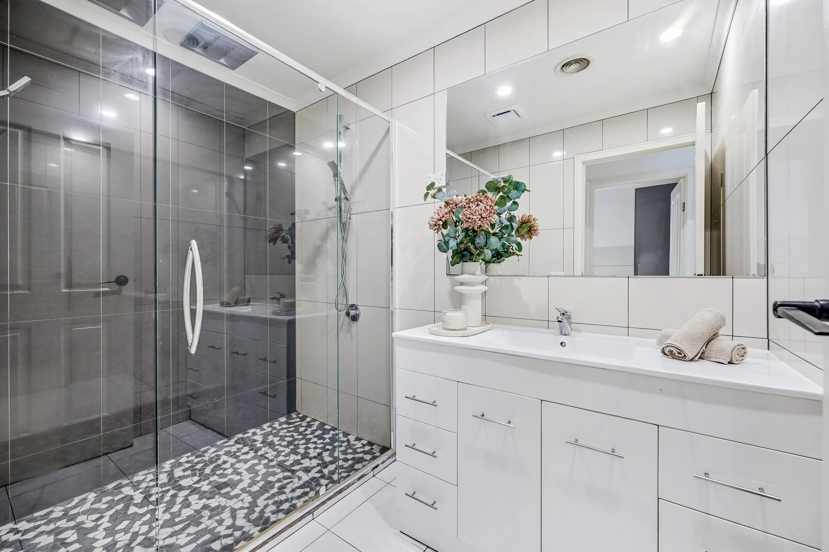 Additional image 12 of 1/50 Laurel Avenue, Doveton VIC 3177