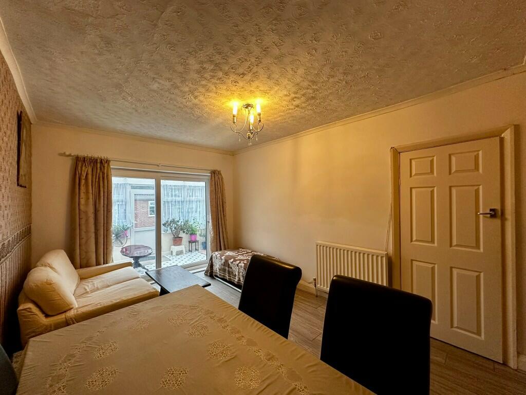Hugh Road, Smethwick, West Midlands, B67 photo 5
