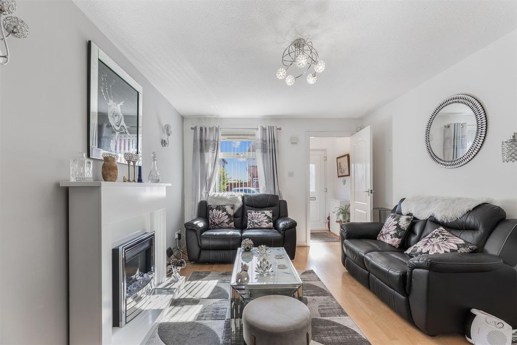 Additional image 9 of 2 bed flat for saleJane Rae Gardens, Clydebank G81