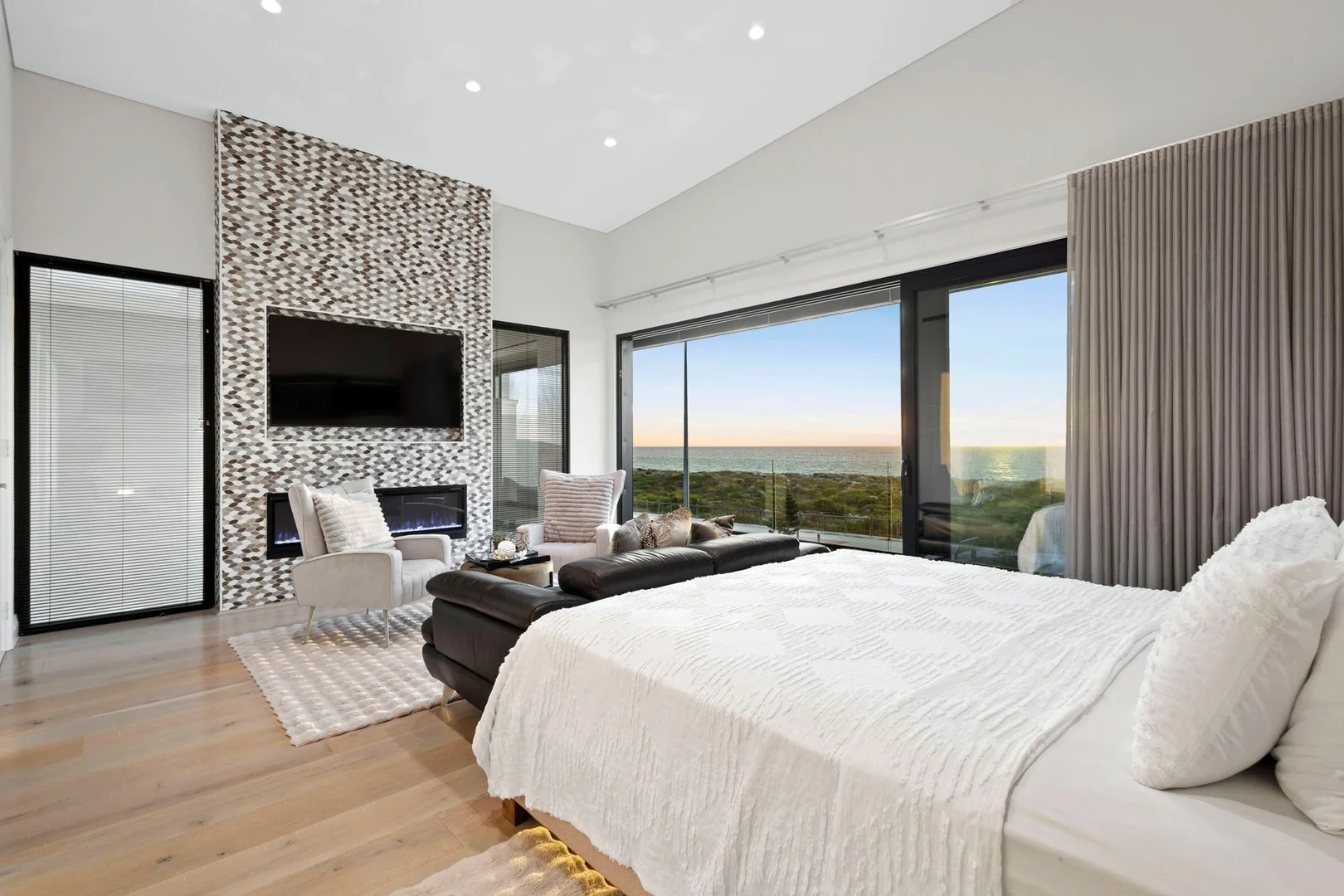 Additional image 18 of 84 Oceanside Promenade, Mullaloo WA 6027