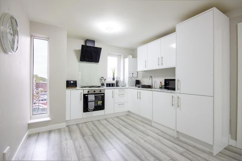 Polesden Gardens, Raynes Park SW20