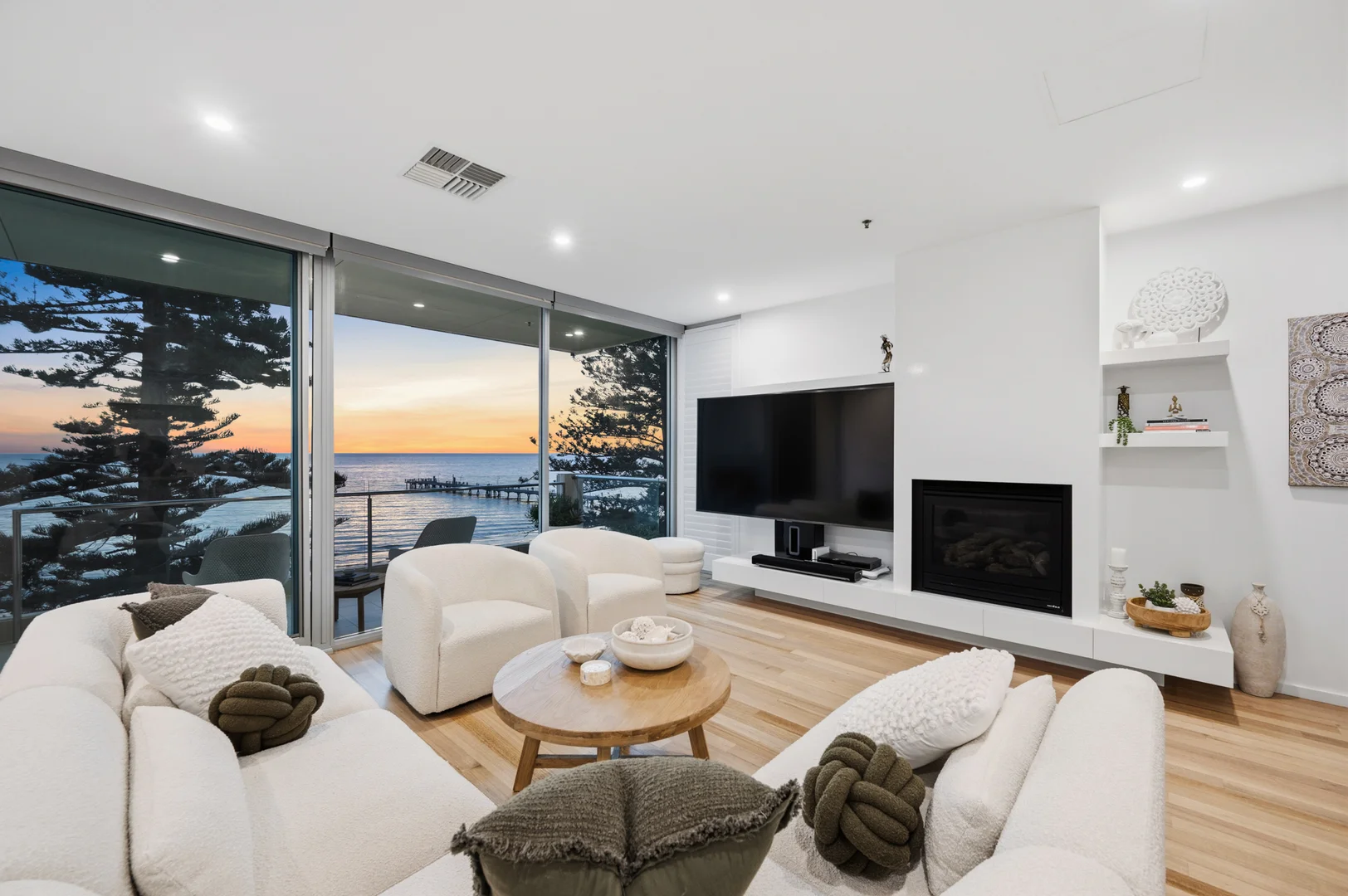 Additional image 11 of 17/2 South Esplanade, Glenelg SA 5045
