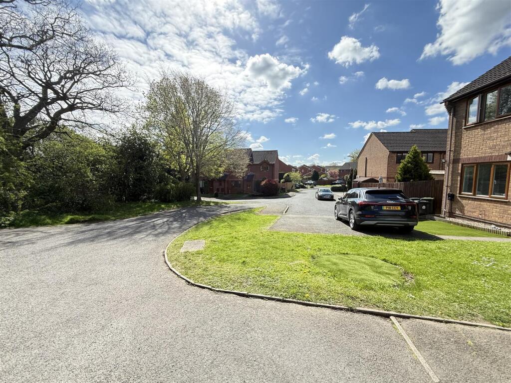 Additional image 11 of Woodrush Drive, Hollywood, Birmingham