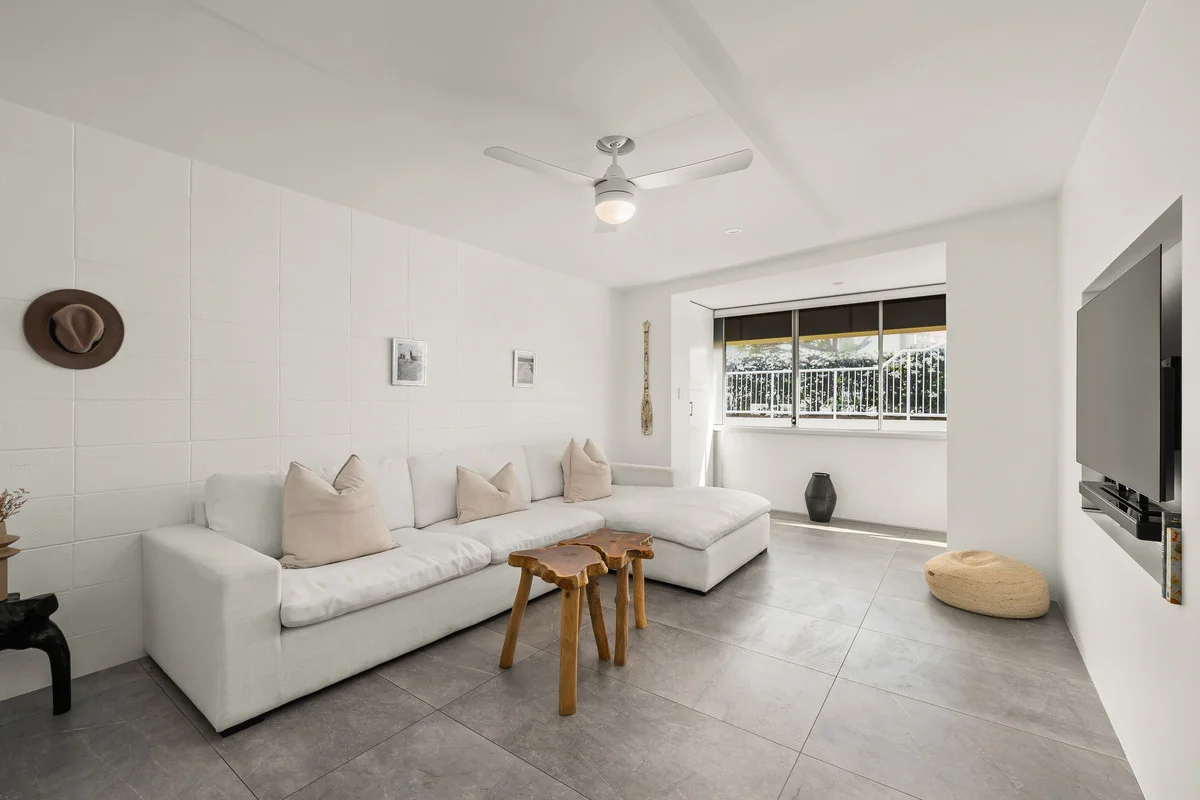 Additional image 3 of 4/286 The Esplanade, Burleigh Heads QLD 4220