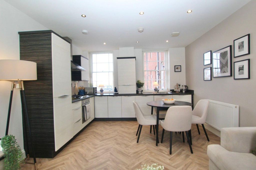 Additional image 8 of 2 bed flat for saleRobertson Drive, Lanark ML11