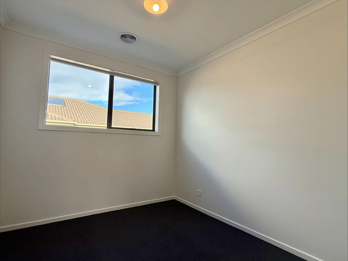 Additional image 6 of 43 Castleknock Drive, Glengarry VIC 3854