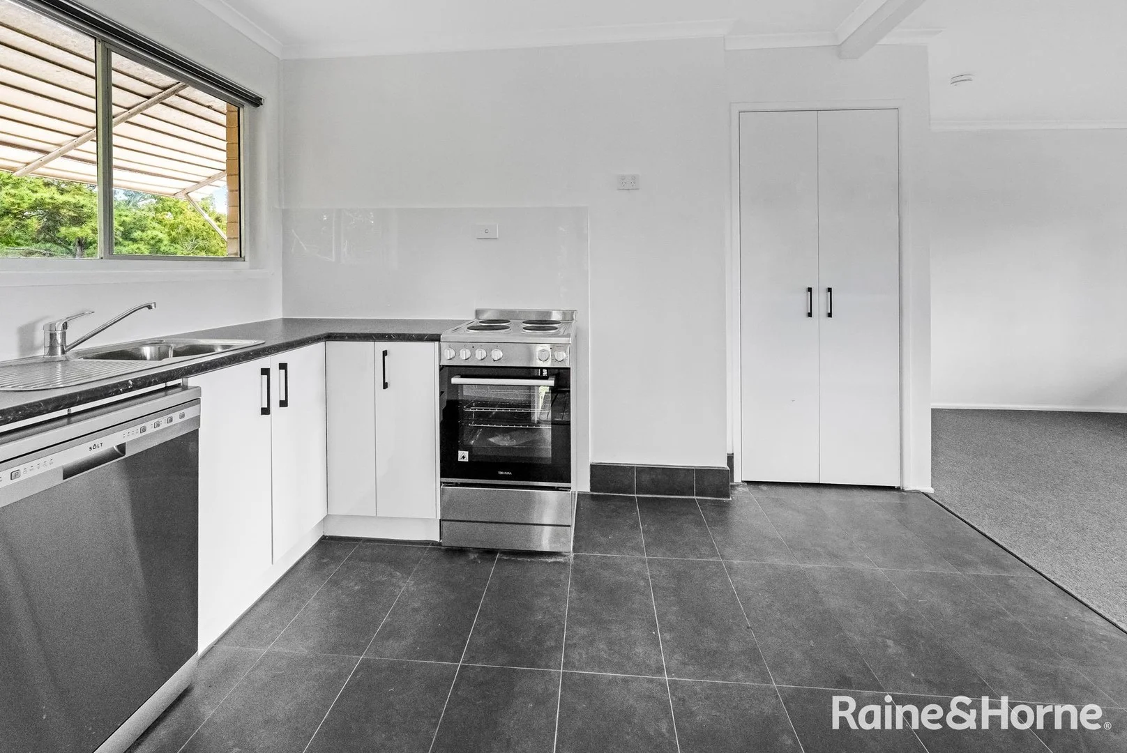 Additional image 2 of 8/182 Shoal Point Road, Shoal Point QLD 4750