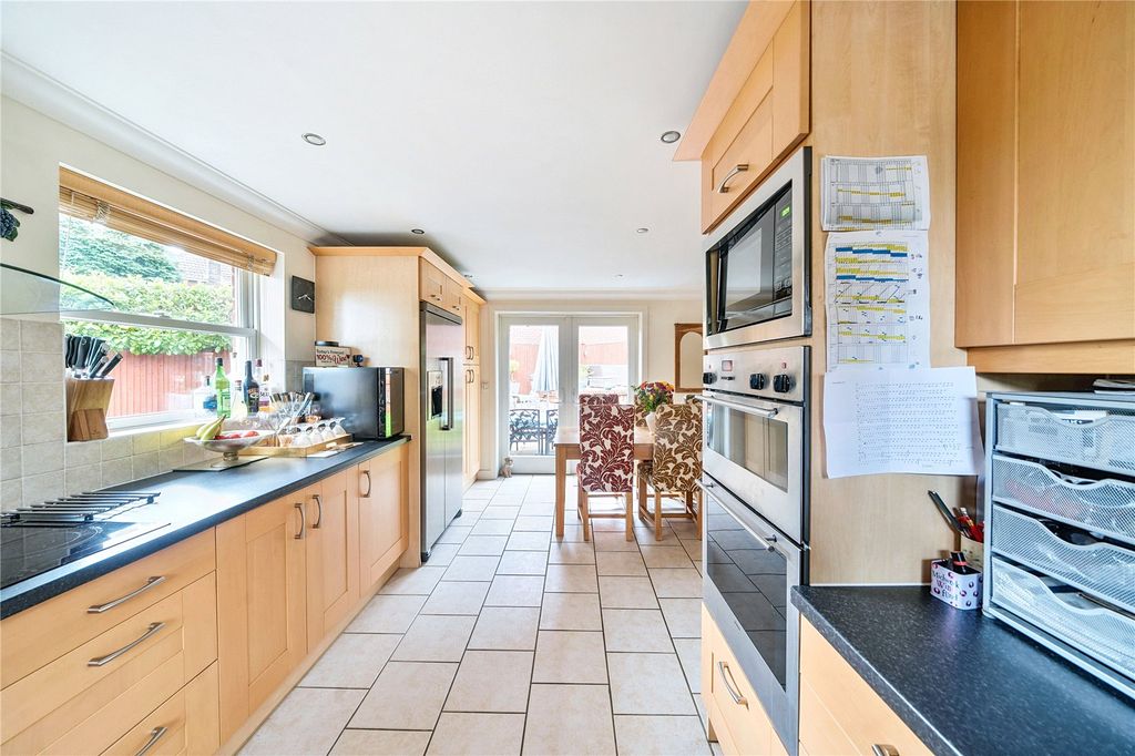Additional image 13 of 5 bed detached house for saleCleek Drive, Bassett, Southampton, Hampshire SO16