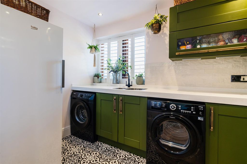 Additional image 36 of 4 bed detached house for saleOld Hay Lane, Sheffield S17