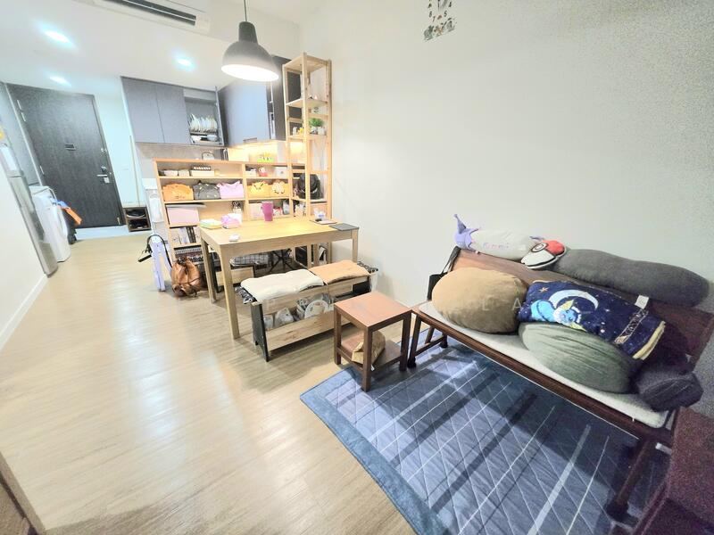 55 Hougang Avenue 7