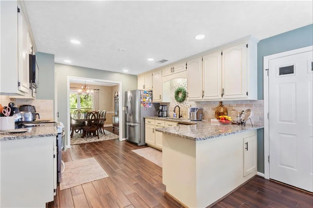 Additional image 18 of 609 Dover Place, Smiths Station, AL 36877