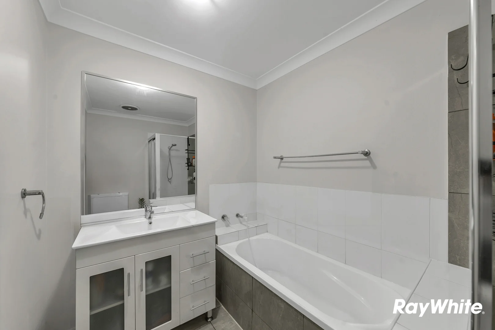 Additional image 12 of 2/8 Tawney Street, Lowood QLD 4311